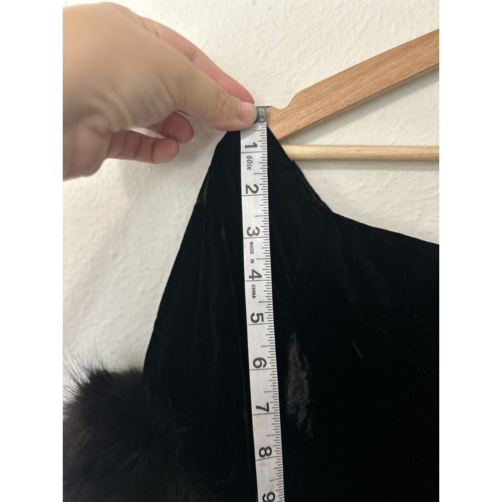 Vintage 1960s Oscar de la Renta Black Velvet Evening Gown Fur Cuffs Boutique - Picture 15 of 16